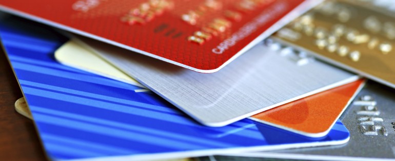 Understanding the credit card vs. debit card